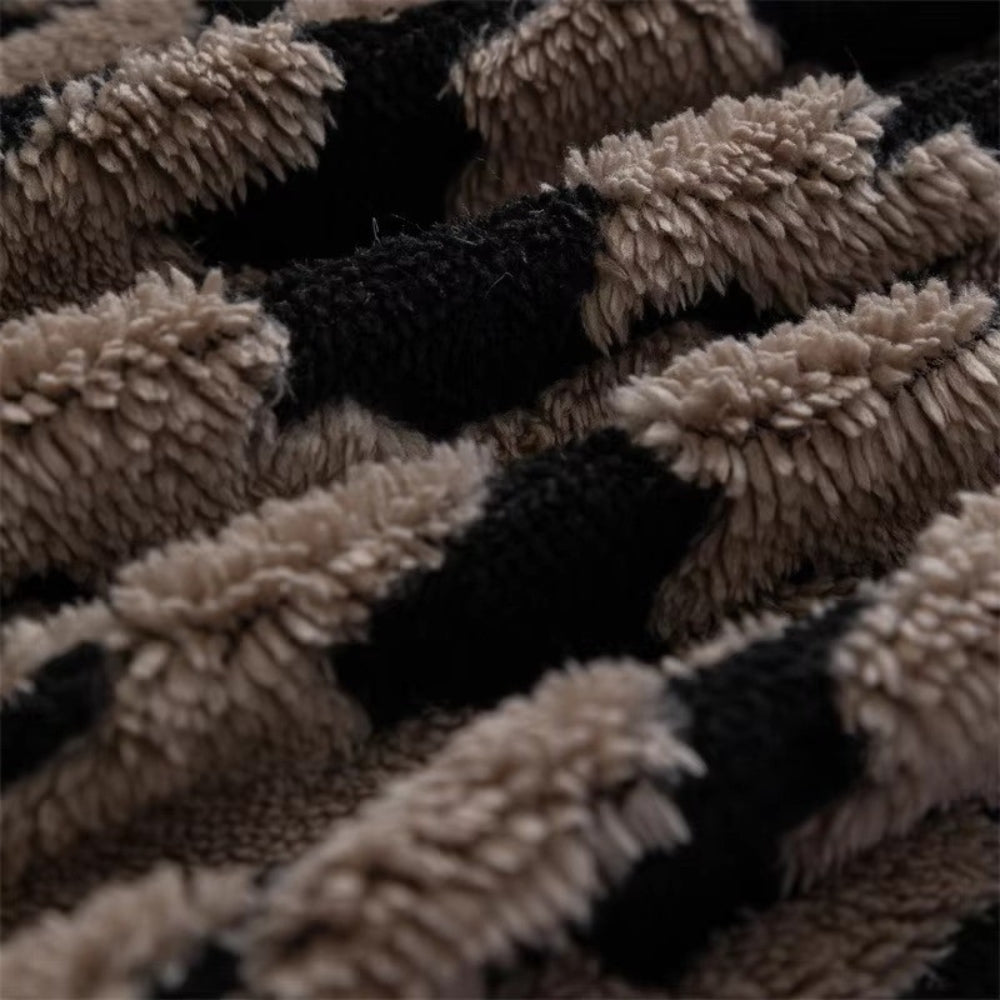 Skanto | Cavalli Houndstooth Plush Sofa Cover