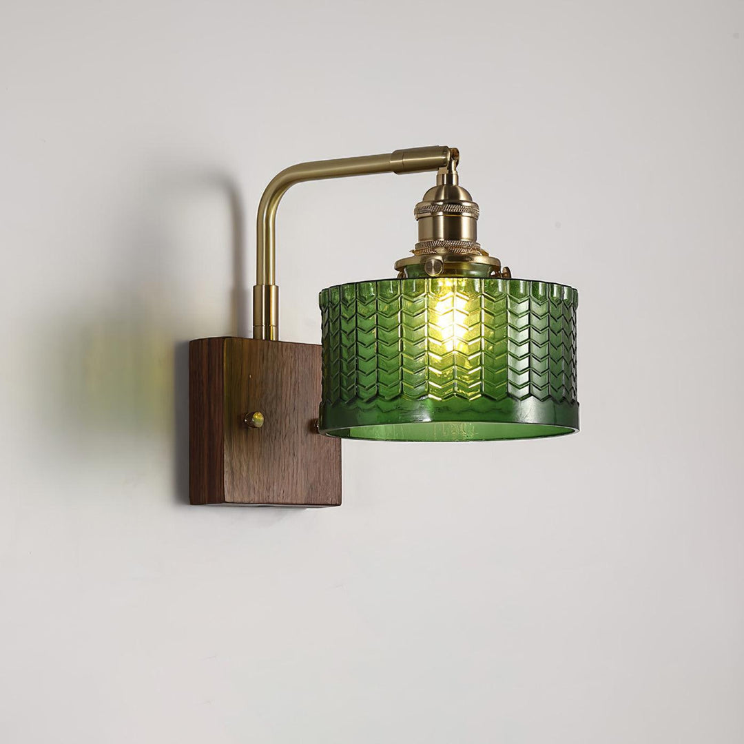 Rustikk Grønn Glassvegglampe med Trebase | Skanto