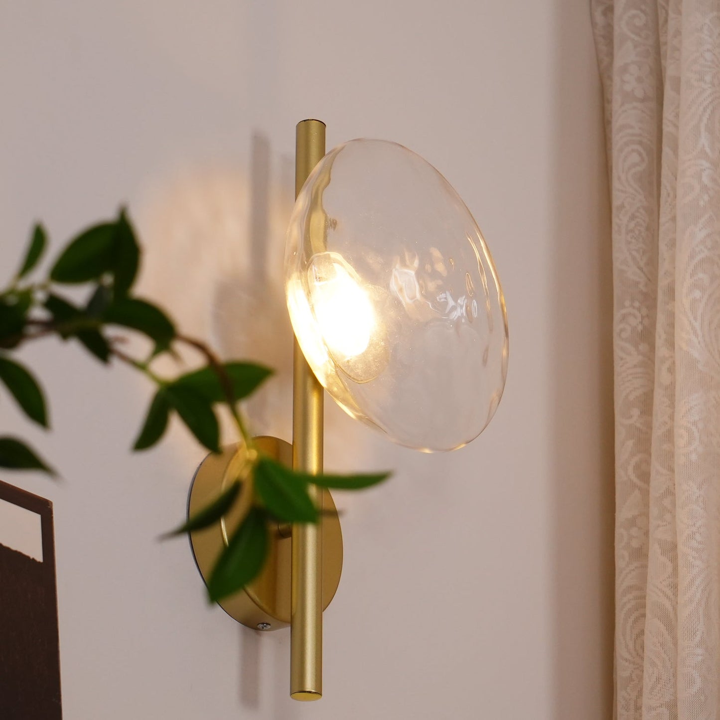 Norvo | Rund Glass Vegglampe i Skandinavisk Design
