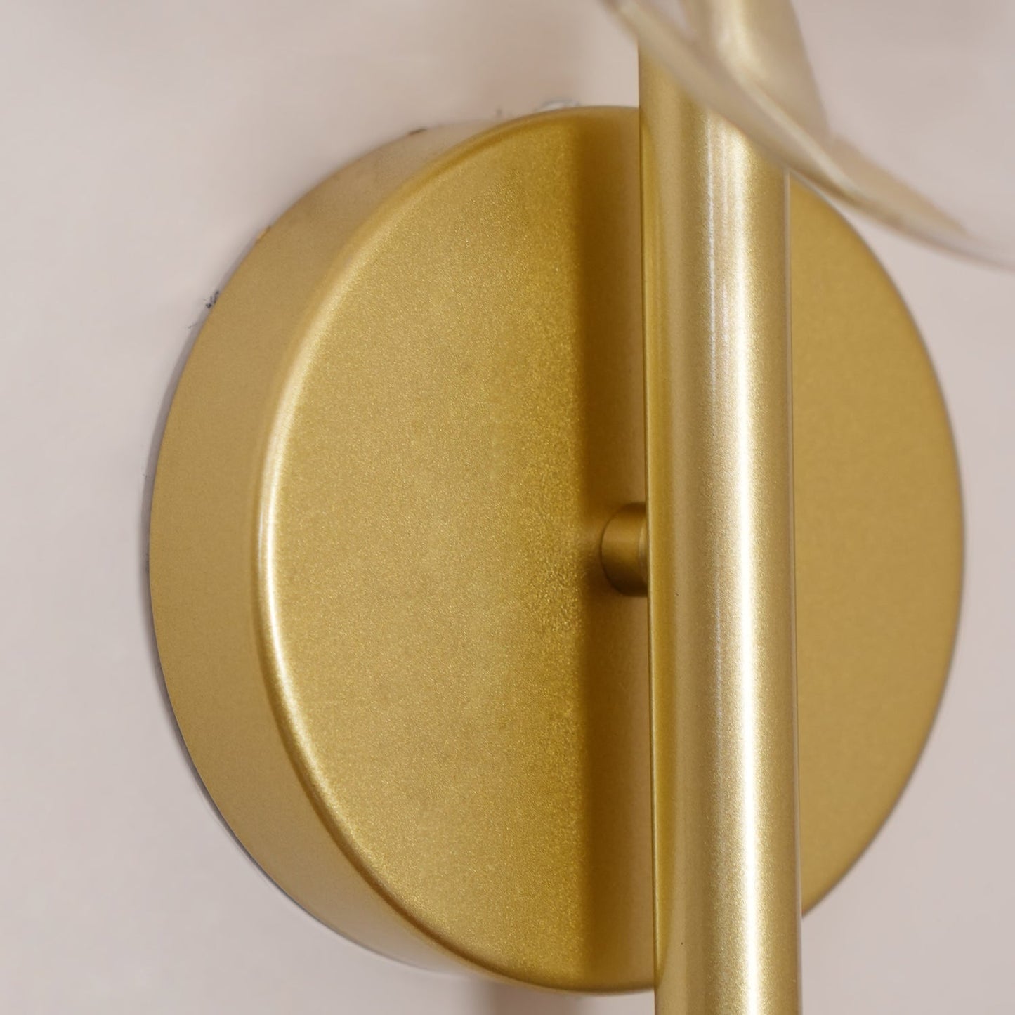 Norvo | Rund Glass Vegglampe i Skandinavisk Design