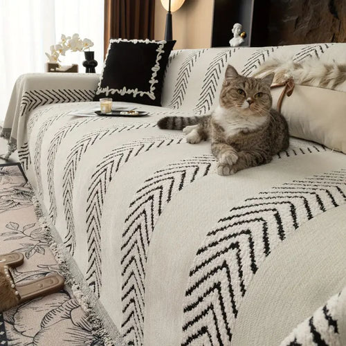 Skanto | Chevron Echo Line Sofa Cover