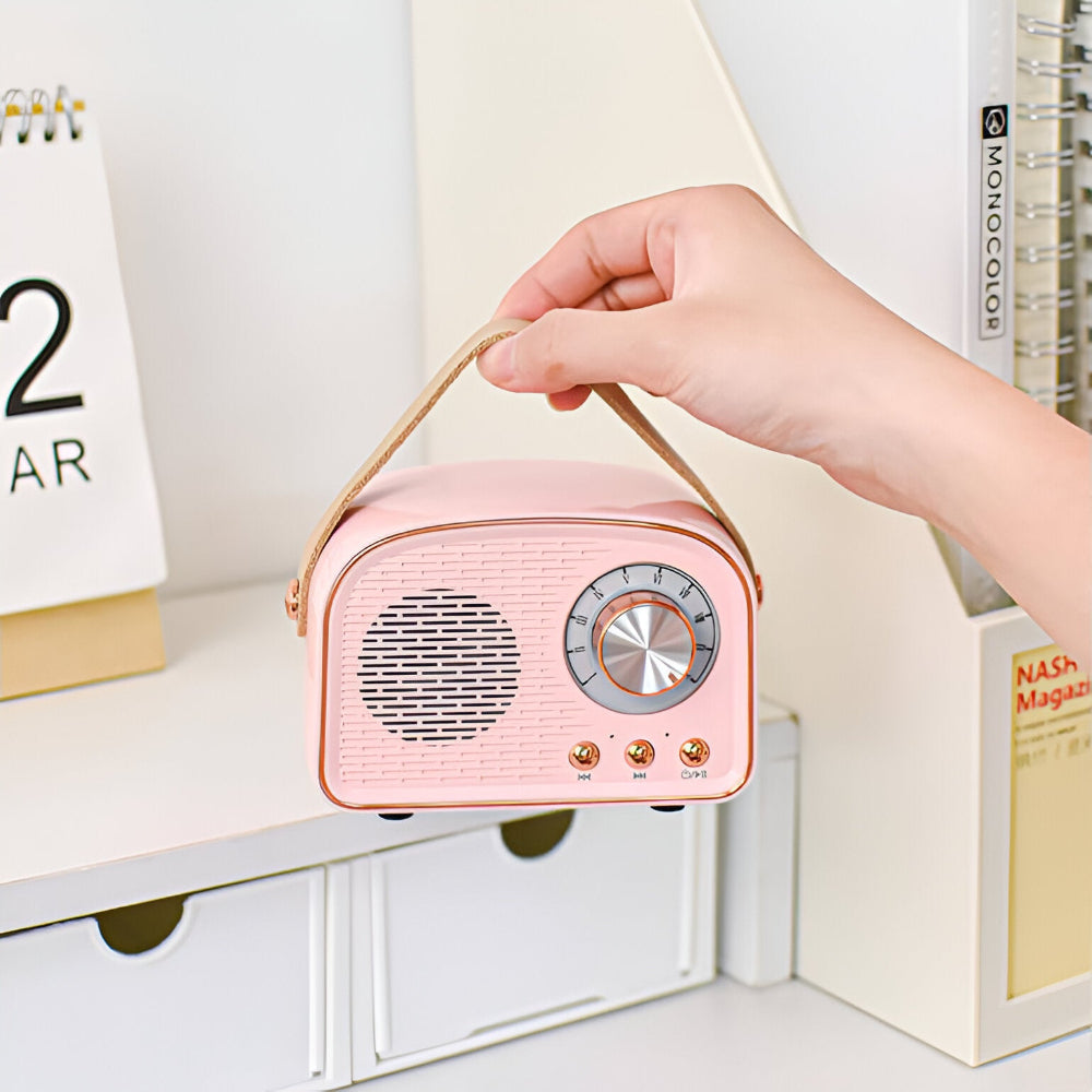 Skanto | Retro Bluetooth-høyttaler i vintage radio-design med trådløst lydsystem