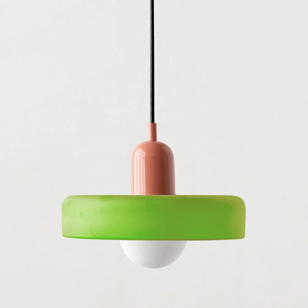Bunte Glas-Pendelleuchte im Bauhaus-Stil