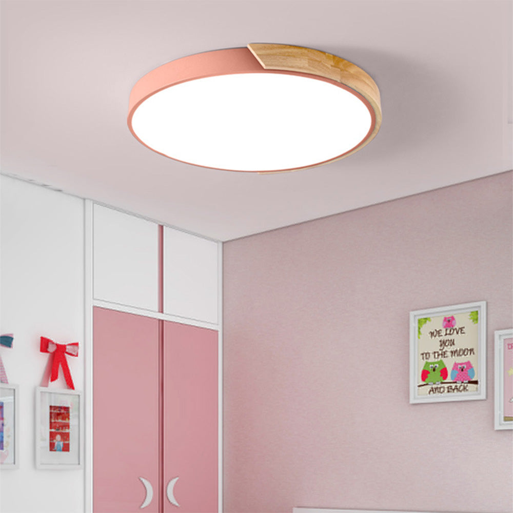 Fargerik Rund LED Taklampe | Skanto