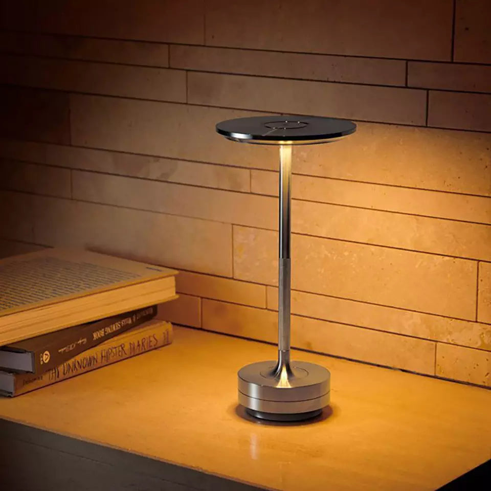 Bailey Bordlampe - Trådløs LED-lampe med Berøringssensor | Kjøp 1 Få 1 Gratis | Vanntett og Oppladbar | Skanto