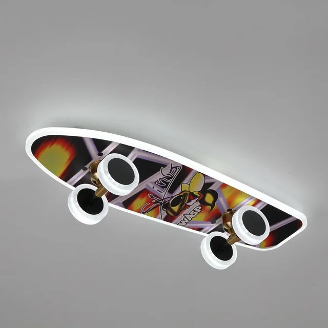 Skanto | Eksklusiv skateboard med imponerende belysning