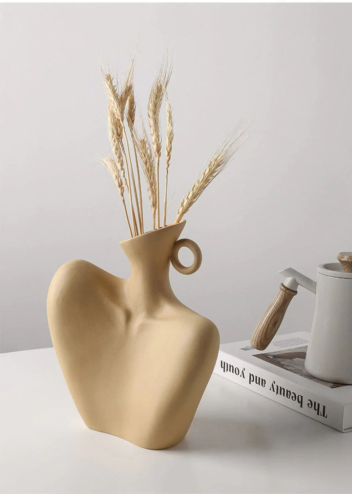 Creative Woman Kropp Vase | Skanto