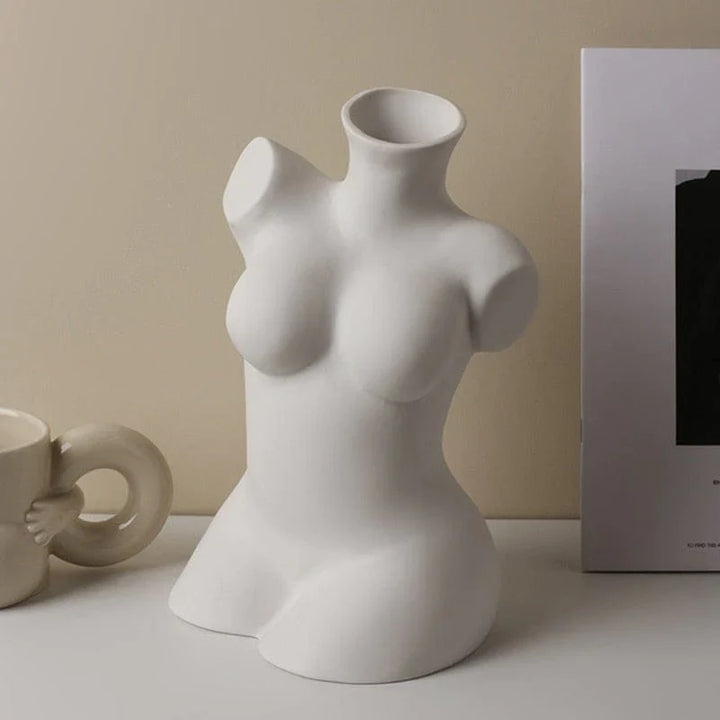 Creative Woman Kropp Vase | Skanto