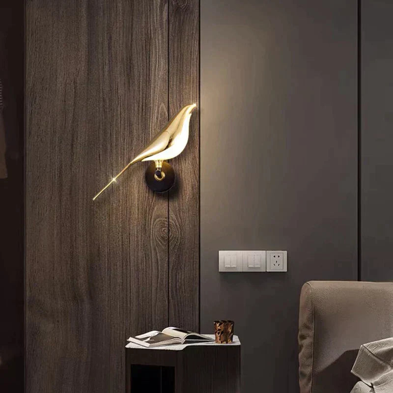 VogelLicht – Unik, kunstnerisk vegglampe i fugleform, LED-belysning for moderne interiører