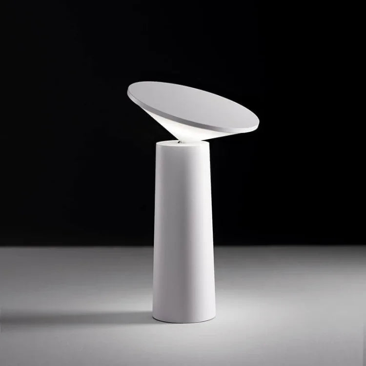 Skanto | FlexiBeam - Moderne LED Bordlampe med Svingbart Hode