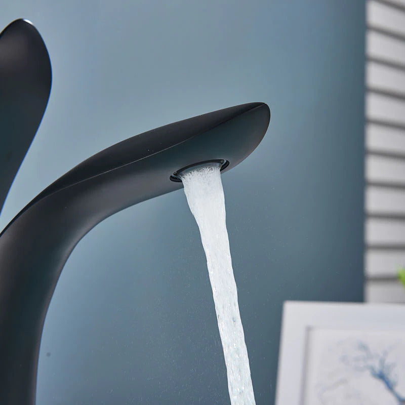 Norvo | Luksuriøs moderne baderomsarmatur