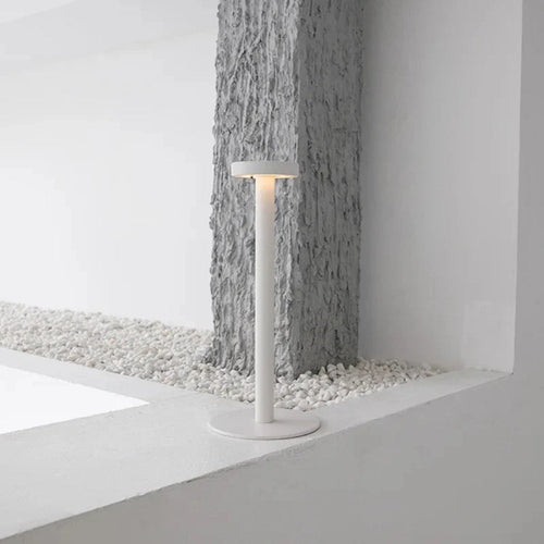 Skanto | Zephyr Aluminium LED Bordlampe