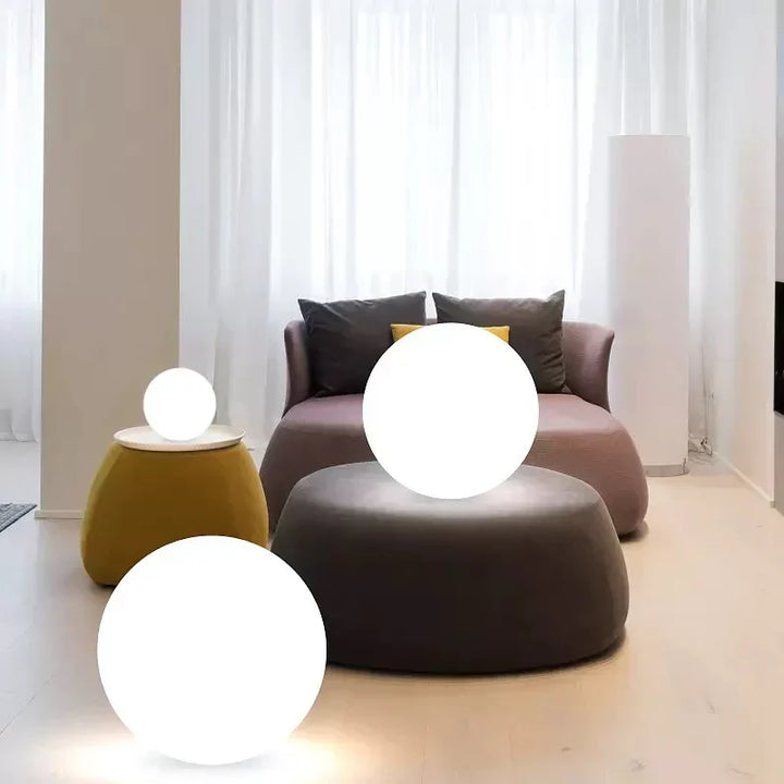 Skanto | Værbestandig Rund LED Hagebelysning med 16 Farger og Fjernkontroll - Perfekt for Hage, Veranda & Fest