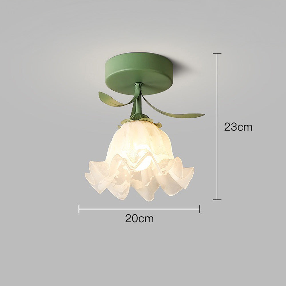 Skanto | Taklampe med blomstret glasskjermdesign