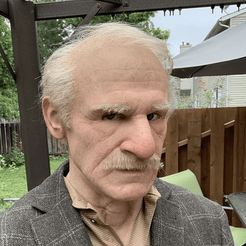 Older Me Halloween Maske | Skanto
