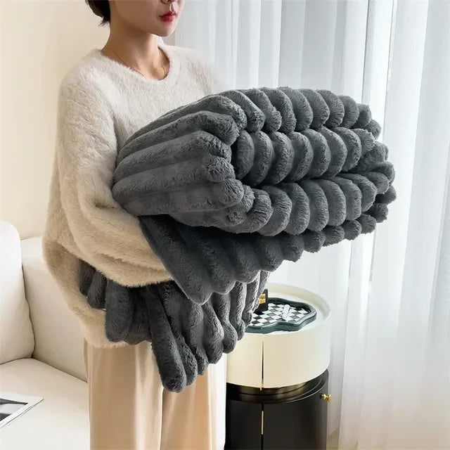 Skanto | Cozy Plush Giant Blanket