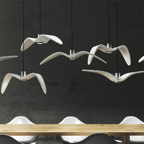 Skanto | BeakBrilliance - Design Fuglelampe for Unike Interiører