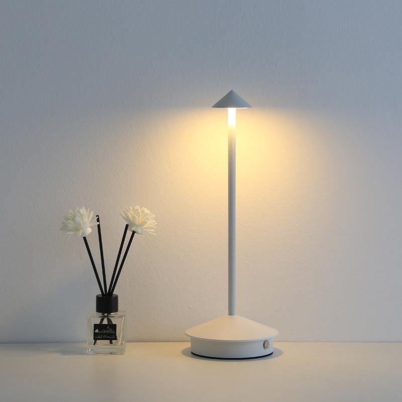 Skanto | Bærbar bordlampe - Ledningsfri lampe inspirert av dimbar Pina Pro
