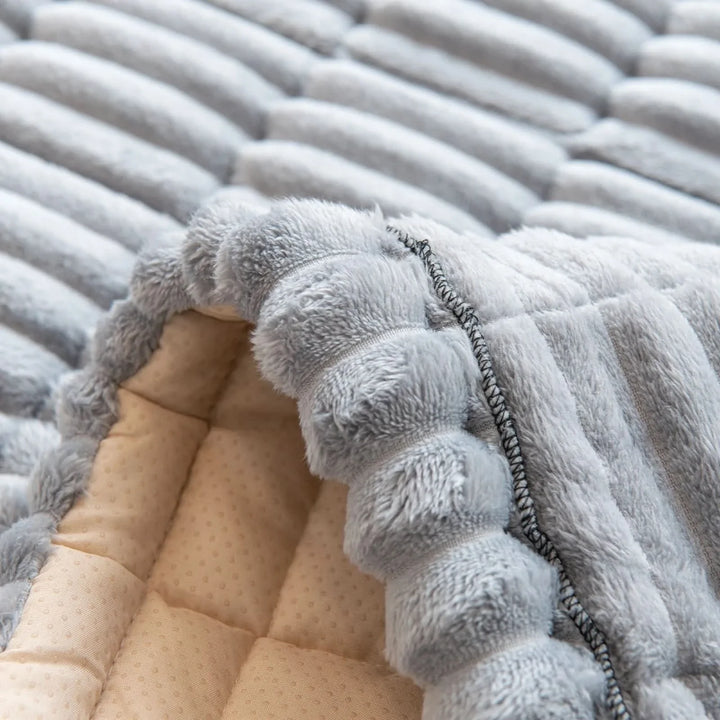 Skanto | WarmHaven - Premium-Jacquard-sofa trekk for helårs komfort