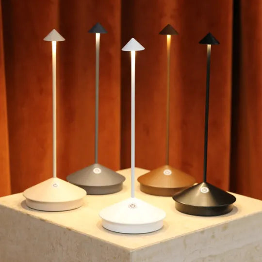 Trådlampen LED bordlampe - LumeStijl | Skanto