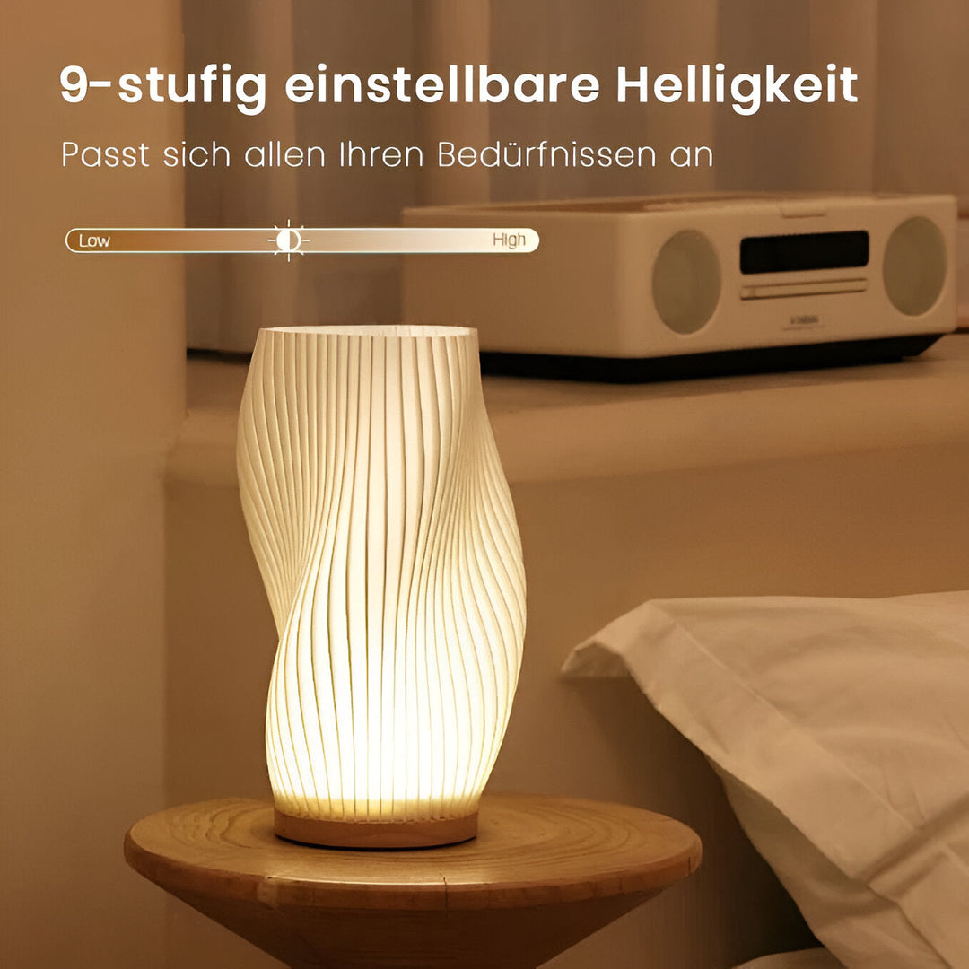 Skanto | DreamWave - Moderne kremfarget 3D bølgelampe med elegant metallbase