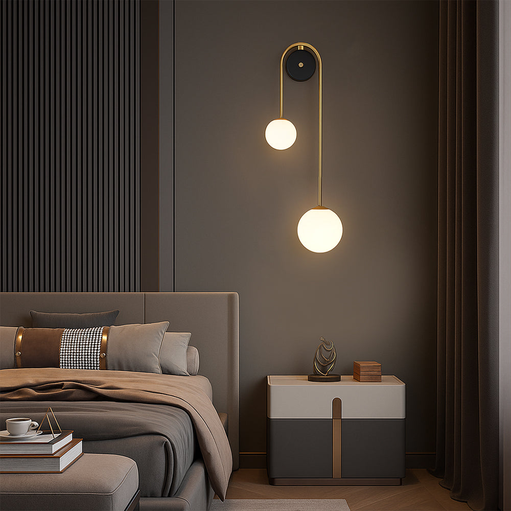 Skanto | Vegglampe med buet design