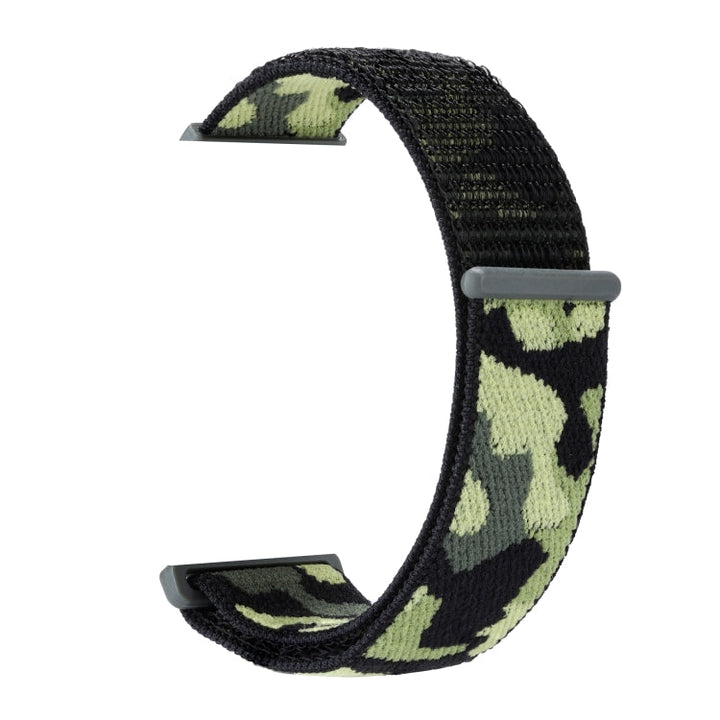 Skanto | Frerndorf | Nylon Loop Klokkerem for Apple Watch Ultra 49mm & Watch Ultra 2 49mm / Series 9 & 8 & 7 45mm / SE 3 & SE 2 & 6 & SE & 5 & 4 44mm / 3 & 2 & 1 42mm (Hæren Grønn Kamuflasje)