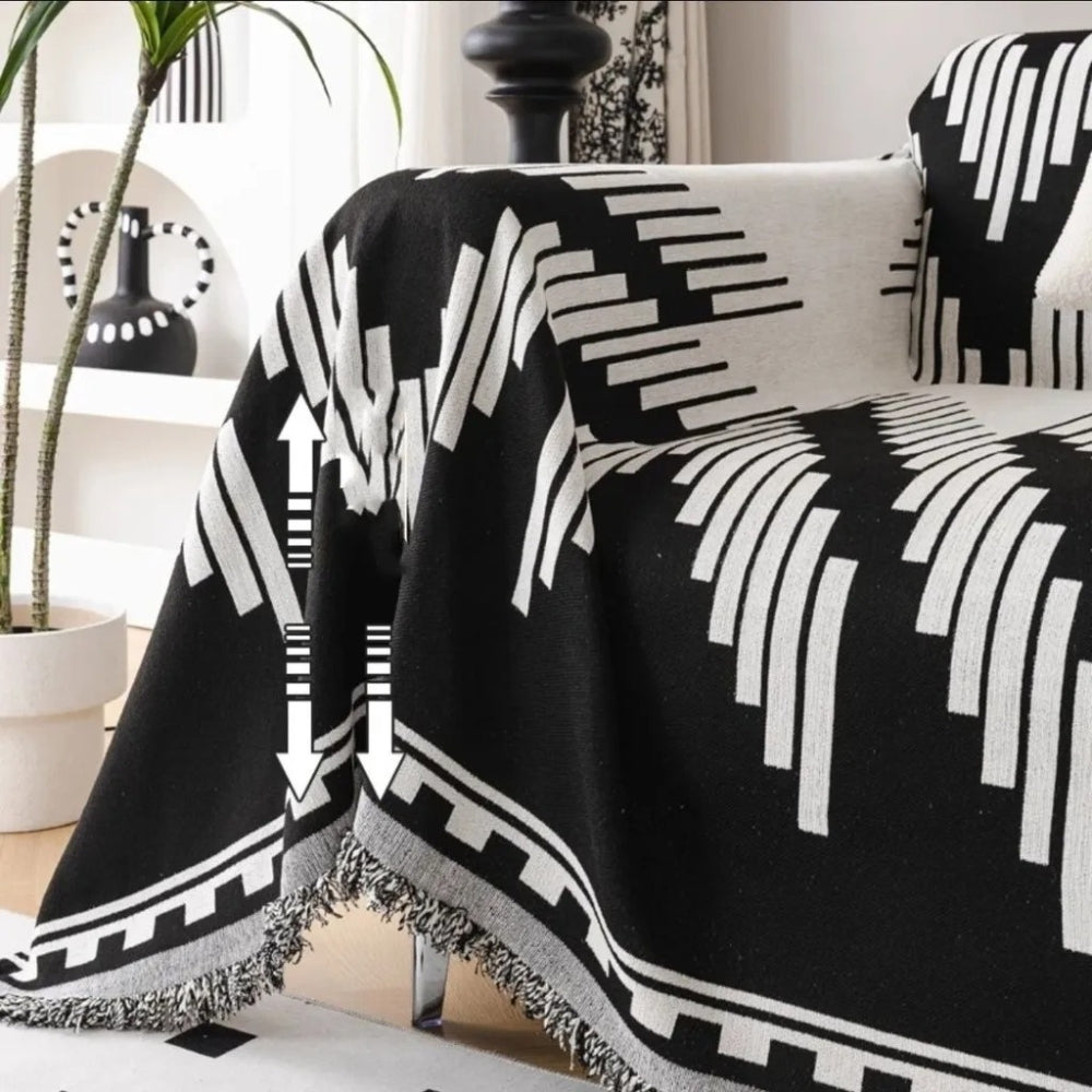 Skanto | Elegant svart og hvitt sofa dekke beskytter