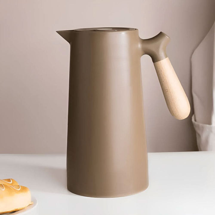 Skanto | Elegant dobbelvegg glasskaraffel med trehåndtak for varme og kalde drikker