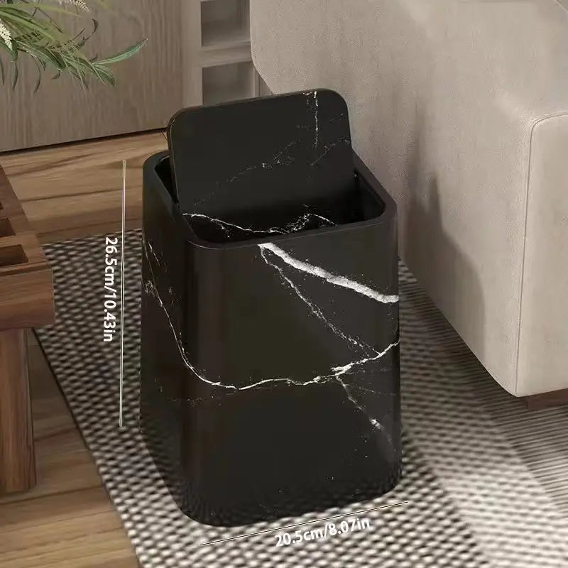 Elegant søppelbøtte i marmordesign med svinglokk