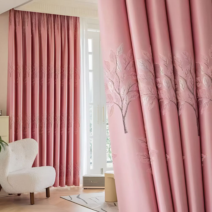 Skanto | Elysian Leaf Blackout Gardiner