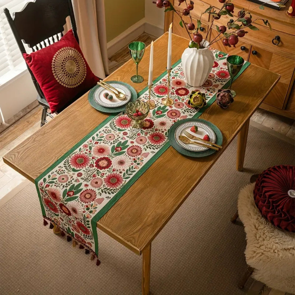 Skanto | Brodert Blomster Quast Bordløper