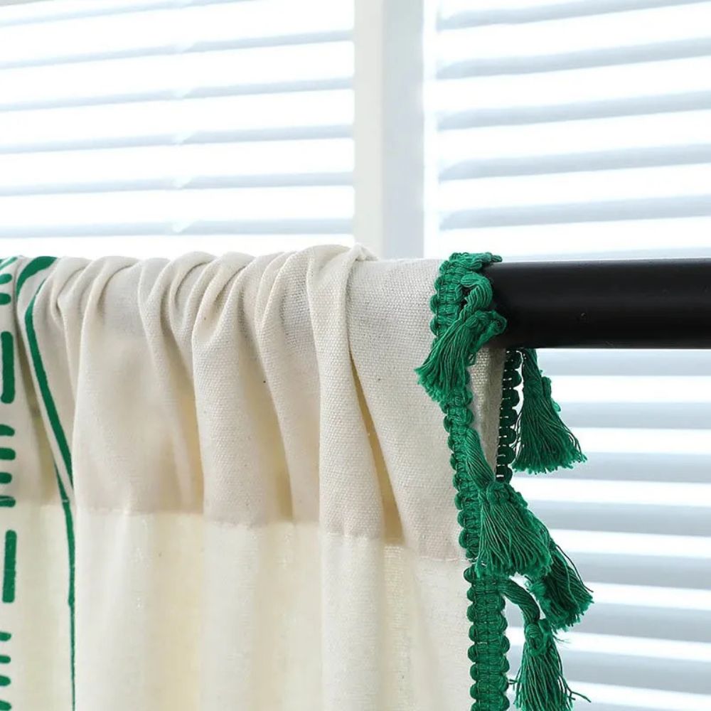 Skanto | Emerald Tribe Boho Snor Gardin