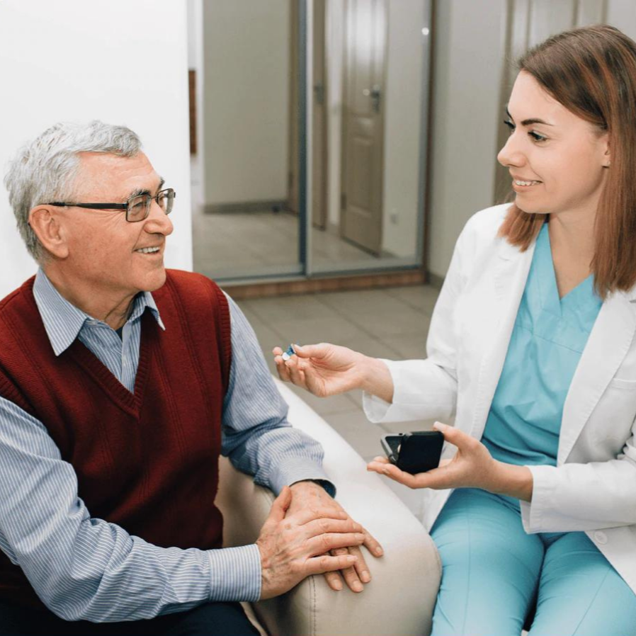 Norvo | HearPro | Oppladbar Hørselapparat | Usynlig og Komfortabel | Enkel Løsning for Hørselstap