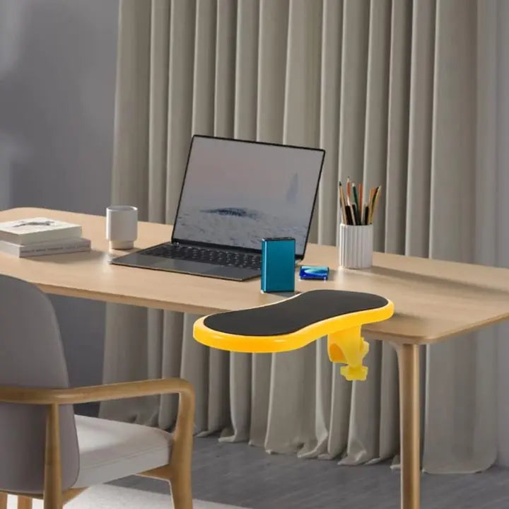 Ergonomisk armstøtte for lindring av smerter i skulder og arm