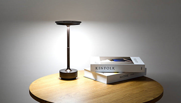 ClarityGlow Luxury Edition | Trådlamp LED Bordlampe | Skanto