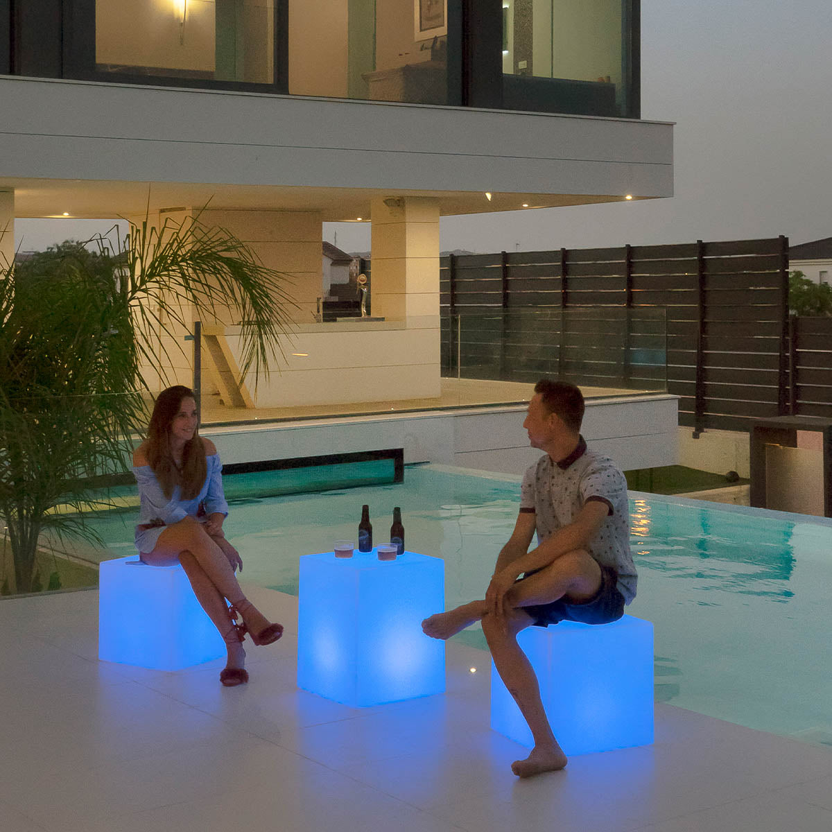 Norvo | Moderne lysende kube i forskjellige varianter!