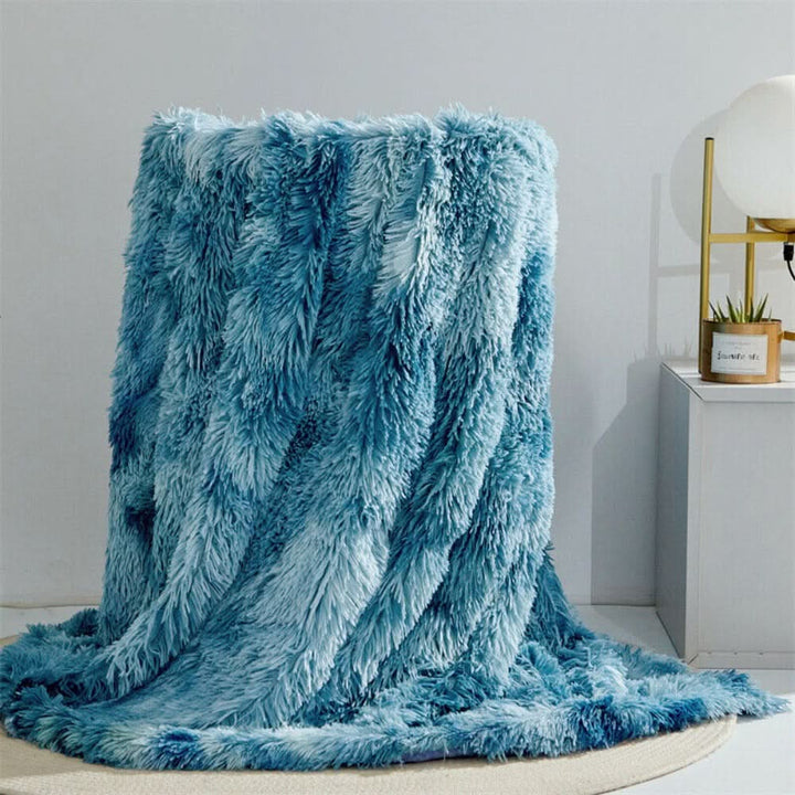 Skanto | Soft artificial fur blanket with velvet-like warmth