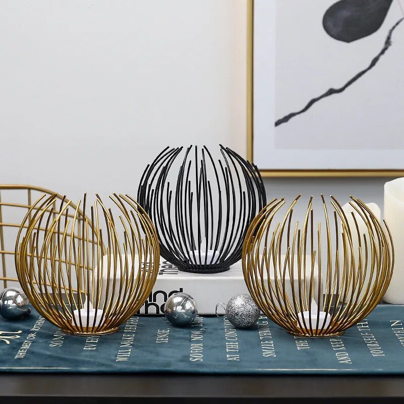 OrbGlo - Metallisk Eleganse - Ball Tealight Holder - Chic Atmosfære | Skanto