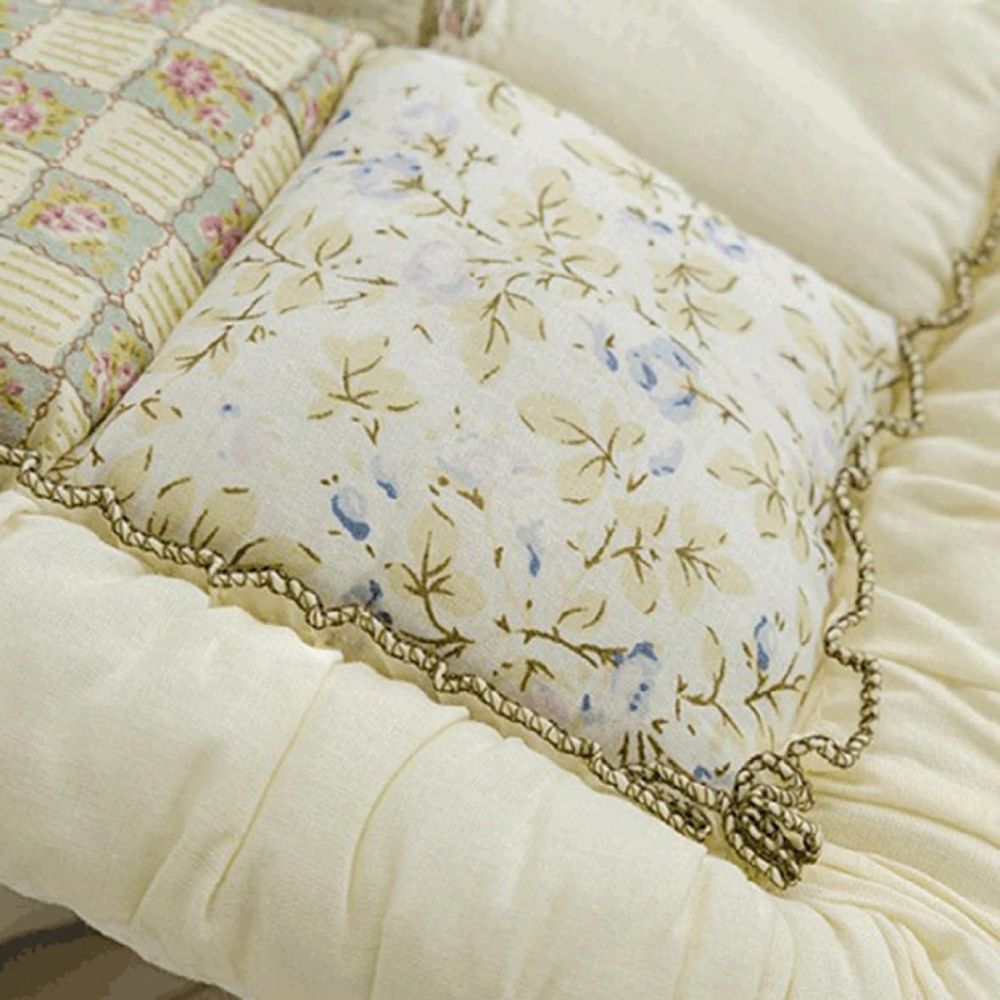 Skanto | Floral Bloom Quiltet Sofa Dekken
