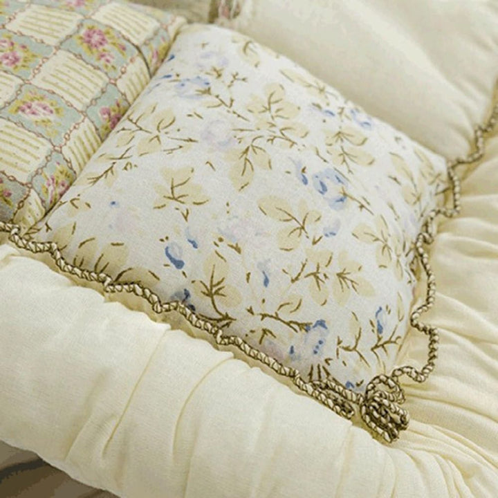 Skanto | Floral Bloom Quiltet Sofa Dekken