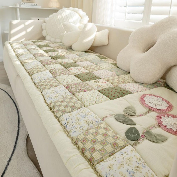 Skanto | Floral Bloom Quiltet Sofa Dekken