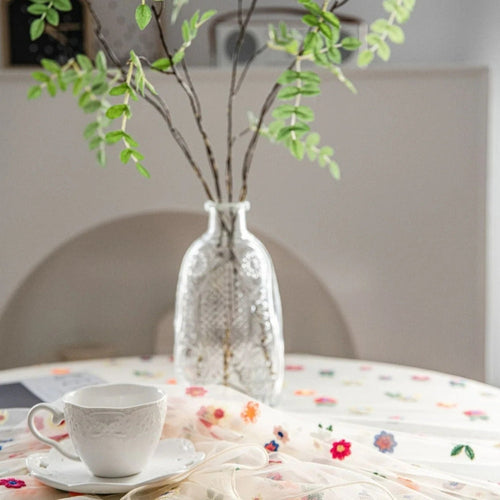 Skanto | Blomsterbrodert Blonde Duken Cover