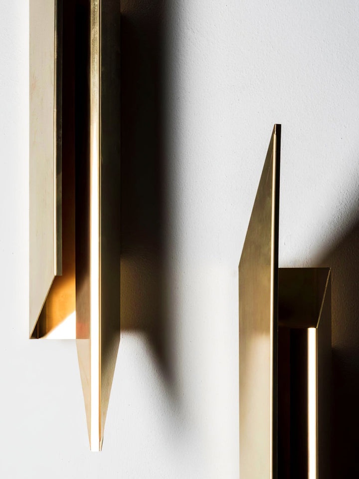Skanto | Minimalistisk Vegglampe med Designakcent