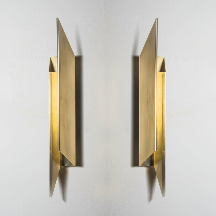 Skanto | Minimalistisk Vegglampe med Designakcent