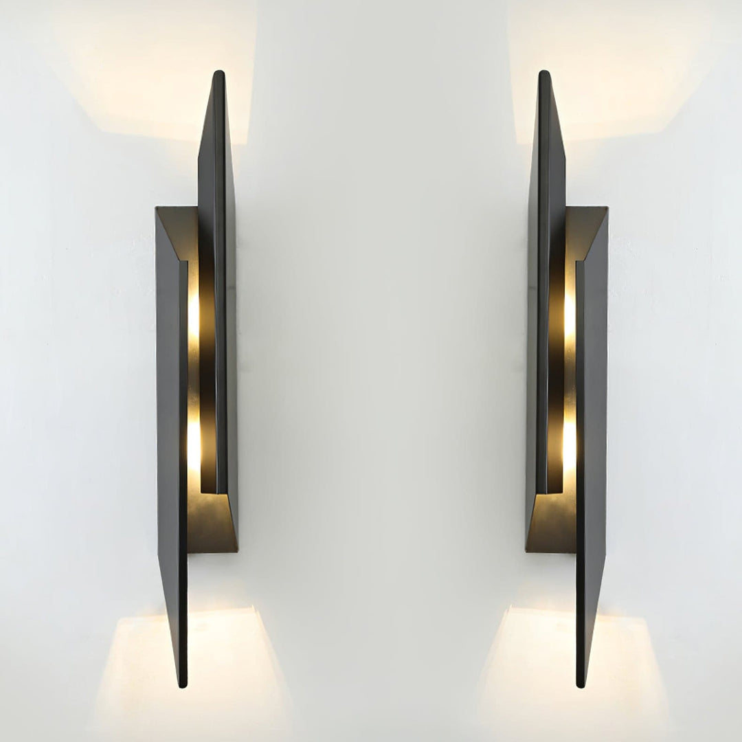 Skanto | Minimalistisk Vegglampe med Designakcent