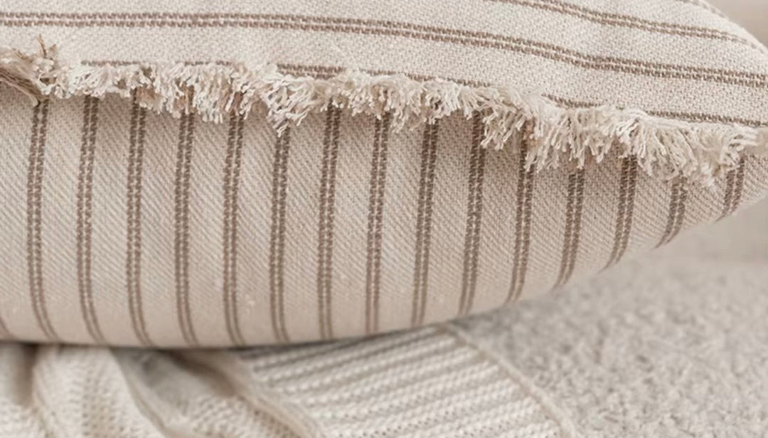 Skanto | Elegant putevar med jacquardmønster og frynser - bomull-lin blanding