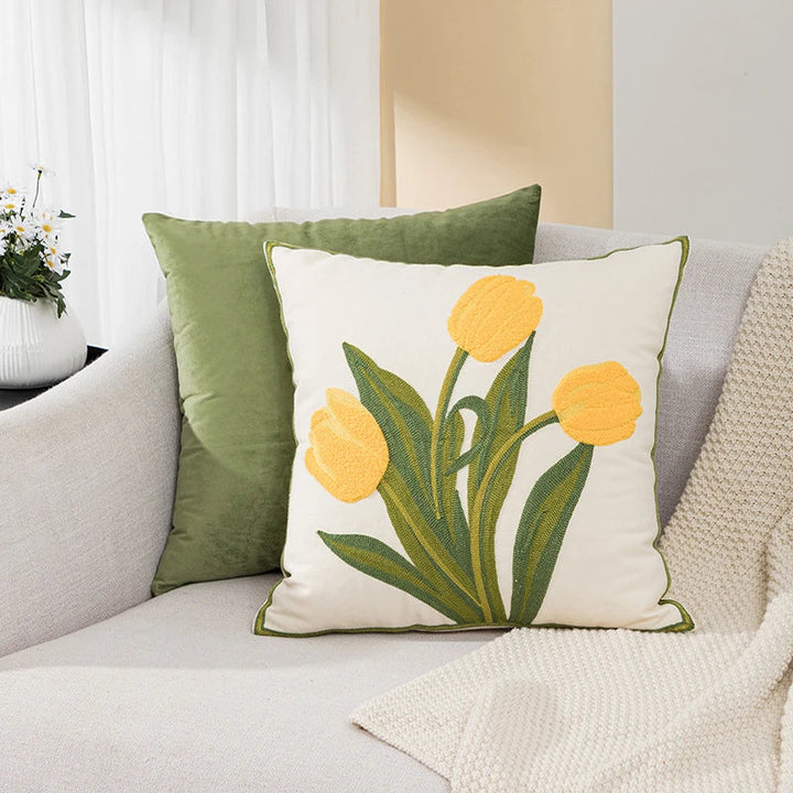 Brodert tulipanputeomslag | Skanto