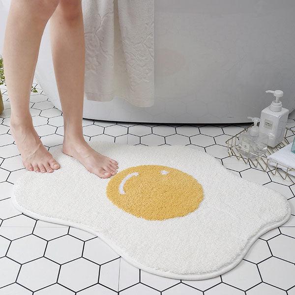 Fried Egg Shaped Rug | Skanto