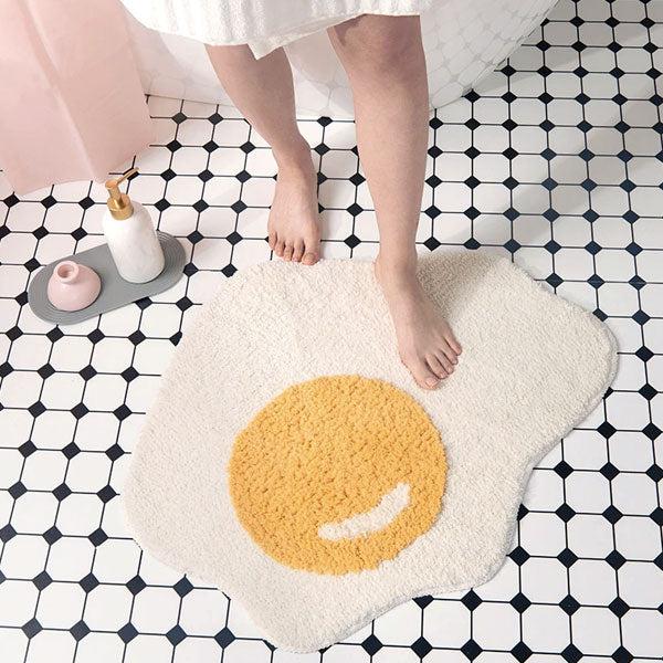 Fried Egg Shaped Rug | Skanto